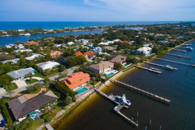 Aerial view of homes and docks off of Point Manalapan